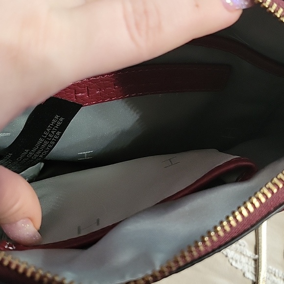 Snakeskin and gold embellished purse - Picture 5 of 6